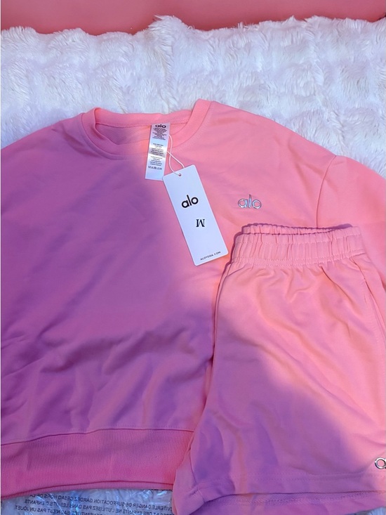 ALO Yoga Other - alo Pink  Sweatshirt & Shorts Set
